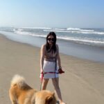 Mariana Botas Instagram - You got my head above the clouds, my feet up off the ground…☀️☁️🌤️🏝️🌊 ¡Feliz Cumpleaños a mi Bantu hermoso!!! 🐶🐕🐾Gracias por enseñarme tantas cosas bonitas ✨ Te amo con el alma 💖💜💛 . . . @royalcaninmexico #increibleencadadetalle