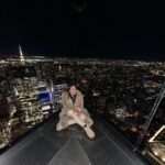 Mariana Botas Instagram - The city that never sleeps 🌃… @edgenyc @nyctourism . . . #nyc #citythatneversleeps #newyork #travel #lights #lifestyle #edgenyc #night #nightlife