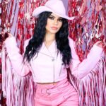 Mariana Ávila Instagram - MÉXICO estás preparado para la gira de YOLO AVENTURAS? 😱 les dejé el link de las ciudades, fechas y link de compra de boletos en mis historias destacadas 😍😍