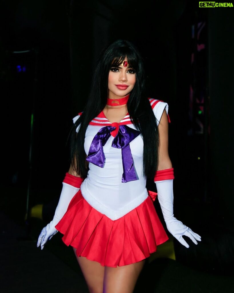 Mariana Ávila Instagram - Siempre quise ser Sailor Mars ❤️🌙🌚 Mexico City, Mexico