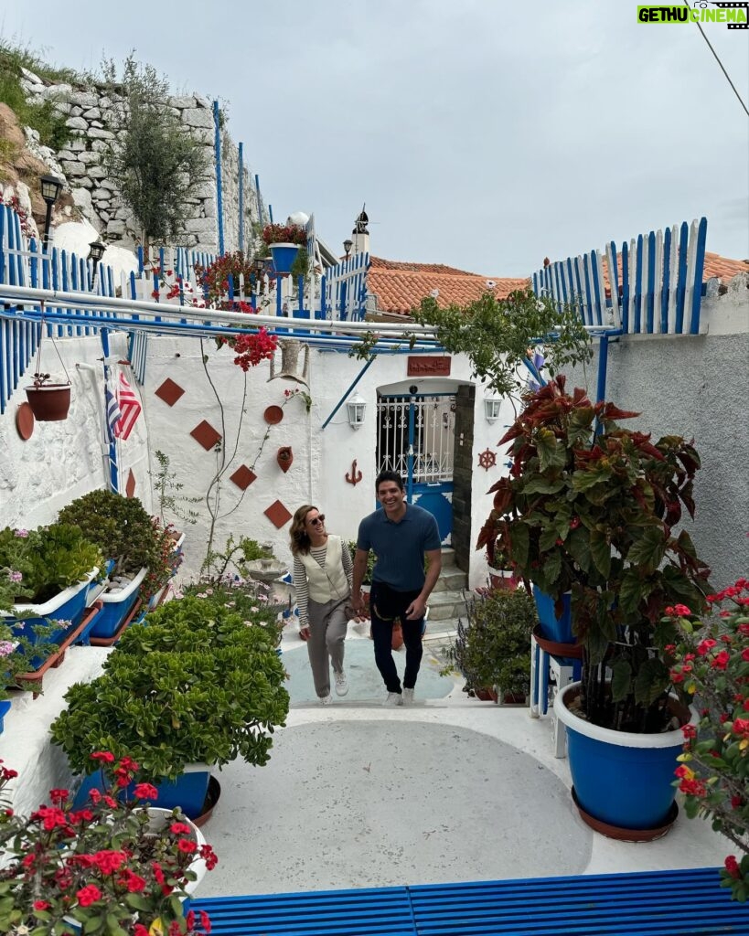 Mariana Torres Instagram - Les comparto un poco más de este hermoso viaje a Grecia 🏛️🤍
