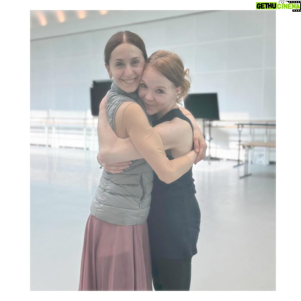 Marianela Núñez Instagram - Dear Vanessa Thank you from my heart for your kindness,inspiration and for looking after us and the Ashton tradition so well! Love being in the studio with you. Also I will never forget how you looked after me when I first joined the company…looking back makes me value even more everything you do for me from day one! Forever grateful ❤️🙏🏻 Leotard and skirt by @bodileballet