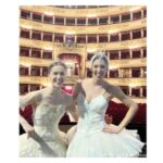 Marianela Núñez Instagram - Amiga ✨😌🤍 @mariacelestelosa Que teatro maravilloso @teatroallascala 😍