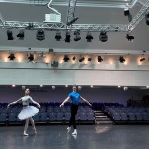 Marianela Núñez Instagram - Dancing The Sleeping Beauty act 3 pas de deux at @teatroallascala this Friday with @vadimmuntagirovofficial 
A Gala performance to celebrate the iconic and forever inspiring Carla Fracci 🤍
What an honour ✨