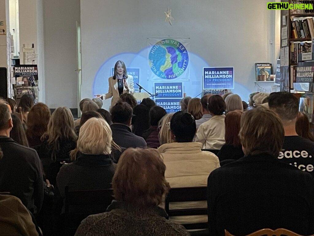 Marianne Williamson Instagram - I spoke in Ossining, New York tonight. One of the most amazing things about the experience is how similar the audiences are all over the country. It’s such a privilege to have a chance to travel like this. On one hand, the various parts of the country are so different. But the faces in the crowd are so the same. The intense listening. The obvious concern people feel for what’s happening in America, the intelligence you see so often displayed as a group, more so than you might necessarily pick up looking at any individual alone who is part of it. There clearly is such a thing as a group conscience. Some people say Americans are apathetic right now, but I don’t think so at all. I think people are simply processing the moment. Many of us simply can’t believe that things have come to this. We’re so obviously in trouble. It feels like something broke, and we have to figure out a way to put it back together. Tonight, as usual, someone asked me, “But what can we do?” and my answer is always the same: we’re doing it right now. We’re thinking all this through. We’re joining together and listening to each other, having a deep and meaningful conversation, and reflecting within ourselves on what it all means. The poet Rilke said we don’t always have the answer, and at times like that you simply live with the question. Wisdom has to marinate. No powerful action happens unless it is first preceded by powerful thought. We need to think deeply, open our hearts as well as our minds, and then act with courage. What that specifically looks like in any one person’s life only that person can discern. But this is the moment, whatever it is. Let your heart crack open, and then do what it is that it tells you to do. 💖