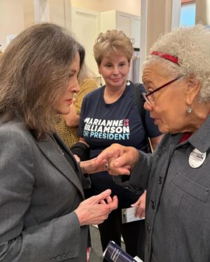 Marianne Williamson Instagram - There is no platform for political conversation like a Presidential campaign. The hours I spent talking to eager, decent, intelligent people - so noble when called to be and so willing to make a change - put a light in my heart that will illumine my life forever. How I hope those experiences did the same for them. We didn’t just talk. We shared dreams and reflections of a better world. In the end, how very grateful I am. Despite the ugliness of modern politics, for those hours, and for those experiences, I would do it all again.