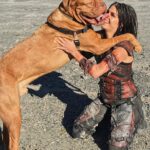 Marie Avgeropoulos Instagram - #the100 renewed for a 7th Season ?! 😁@mybestfriendchewy and I couldn’t be happier . #bts shot from season 5 . The only time Bloodriena smiled 🤪