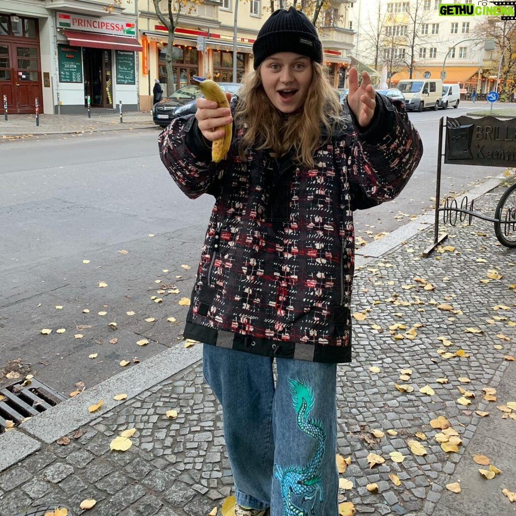 Marie Ulven Ringheim Instagram - wow berlin is so cool wow