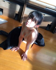 Marina Nagasawa Instagram - おはよう 光浴びちゅう☀️ #marichuu#nagasawamarina#まりちゅう#長澤茉里奈#gravure#gravureidle#グラビア#グラビアアイドル#japanesegirl