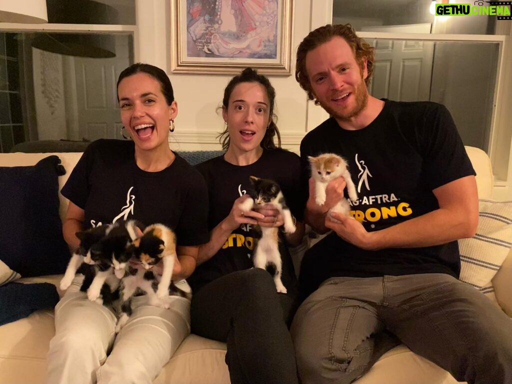 Marina Squerciati Instagram - What do we want? A fair SAG contract! When do we want it? MEOW! #illseemyselfoutnow #thisiswhyweneedwriters #wgastrong #sagaftrastrong #sagaftra #friendvacation #nickgelfuss #torreydevitto #torina #torinick #kittensofinstagram #kittens #kittys #kittylove