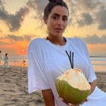 Marine El Himer Instagram - I just need you and some sunsets 🥥🌴 #love #photooftheday #nature