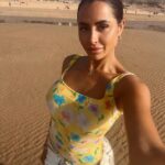 Marine El Himer Instagram - Taghazout beach 🤙🏽🌼
