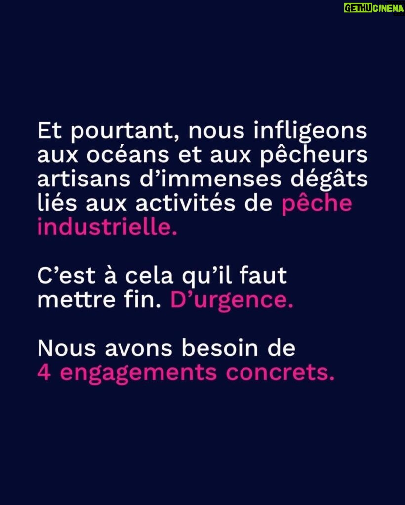 Marion Cotillard Instagram - #Repost @claire_nouvian ・・・ 🚨J’ai besoin de vous pour obtenir des engagements ambitieux et concrets pour le climat et la biodiversité. Comment agir? Merci de taguer @emmanuelmacron en commentaire et de partager ce post autour de vous. L’écologie a été la grande oubliée de cette présidentielle et dans quelques jours aura lieu le DERNIER DEBAT de la présidentielle. Nous avons l'opportunité d'imposer nos demandes et d'exiger des engagements concrets. Il reste 4 jours. Je compte sur vous ! Claire *** M. @emmanuelmacron : pas de quinquennat sans climat. 3 ans. C’est le temps qu’il reste pour réduire drastiquement les émissions de gaz à effet de serre si nous voulons conserver un monde vivable. Dans cette course contre la montre, l’océan est notre meilleur allié. Historiquement, l’océan a absorbé 93% de l'excédent de chaleur généré par les activités humaines ainsi que les émissions de gaz à effet de serre. L’océan absorbe ainsi chaque année entre un quart et près d'un tiers de nos émissions globales de CO2 et agit comme le principal régulateur du climat de notre planète. L’océan est de fait notre meilleur allié dans le combat que nous devons mener contre la crise climatique. Détruire l’océan, c’est nous condamner collectivement. Et pourtant, nous infligeons aux océans et aux pêcheurs artisans d’immenses dégâts liés aux activités de pêche industrielle. C’est à cela qu’il faut mettre fin. D’urgence. Nous avons besoin de 4 engagements concrets. (A retrouver dans les slides)