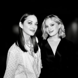 Marion Cotillard Instagram - Cette merveille!!! @nadiatereszkiewicz  @academiedescesar #revelations 📸 @richardgianorio