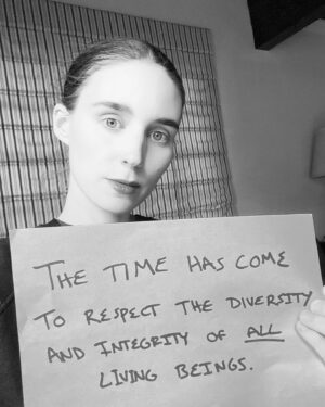 Marion Cotillard Instagram - Thank you #rooneymara for joining the movement #thetimehascome @fondationnh #letempsestvenu