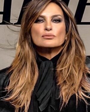 Mariska Hargitay Instagram - Thank you @georgisandev for making me feel like a #SuperModel. Your artistry and your attention to detail blows my mind. And your warmth just melts me. @variety