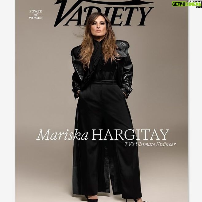 Mariska Hargitay Instagram - Thank you @variety and @emilylongeretta and @vsteves And thank you for that beautiful word: VARIETY. Thank you to the bold, determined, glorious VARIETY of women who have brought us to where we are today. To the thought leaders and the visionaries, the pushers and doers, the ones at the head of the pack and the ones making sure no one lags behind, the loud ones and the quiet ones, and especially those whose work, day in and day out, at home raising kids, at a not-for-profit raising funds, at a PTA meeting raising hell, goes unheralded: YOU ARE POWERFUL WOMEN, AND YOU HAVE MY RESPECT, ADMIRATION and GRATITUDE♥️🙏🏼