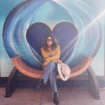 Mariska Hargitay Instagram - #NashvilleMoment #CountryGirl #♥️ #NashvilleGotAWholeLotOfHeart #MissYall 💙 #HeartArt #IHeartNashville. #RayOfLight 3rd Ave