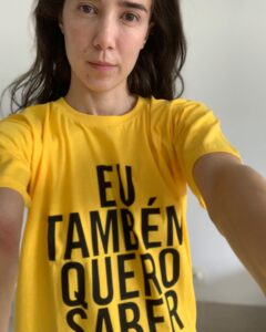 Marjorie Estiano Instagram - Dois anos sem respostas é tempo demais! Há exatos dois anos, a defensora de direitos humanos Marielle Franco e seu motorista, Anderson Gomes, foram brutalmente assassinados no Rio de Janeiro. A solução deste crime interessa a todos e todas nós que acreditamos numa sociedade mais justa! Quem mandou matar Marielle Franco e por quê? Eu, o @institutomariellefranco, @monicaterezabenicio e a @anistiabrasil e quase 1 milhão de pessoas em todo o mundo queremos saber! Se você também quer, assine a petição no site da @anistiabrasil, pressione o Governador do Rio @wilsonwitzel e o Ministério Público do RJ e exija respostas. #TbmQueroSaber #JustiçaparaMarielle #MidiaNinja #342artes #institutomariellefranco #JustiçaPorMarielleEAnderson