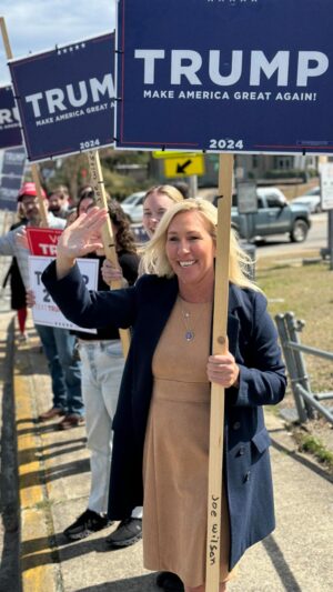 Marjorie Taylor Greene Instagram - SOUTH CAROLINA IS TRUMP COUNTRY! #MAGA 🇺🇸

SC.DonaldJTrump.com
