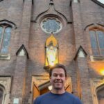Mark Wahlberg Instagram - HAPPY SUNDAY🙏STAY PRAYED UP🙏 @hallowapp 🙏❤️🙏 #HallowPartner