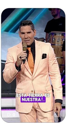 Marlene De Andrade Instagram - “Lo mismo ha intentado el Imperio Norteamericano al decirnos: La Revolución es mala CIERREN LOS OJOS, y como no los cerramos nos bloquearon, sancionaron, robaron nuestros activos, guerra eléctrica, guerra económica, guarimbas, Intentos de Invasión, Intentos de magnicidio, su único propósito Infringir DOLOR. Volvieron a decir cierren los ojos y nosotros los ayudaremos y les dijimos: Con Bolívar, Chávez y Maduro, JAMÁS CERRAREMOS LOS OJOS ESTÁ TIERRA ES NUESTRA. ” Winston Vallenilla 🇻🇪

Dios con nosotros Pdte. @NicolasMaduro @florescilia 🇻🇪🙏🏻🙏🏻🙏🏻

#YoSigoAMaduro #NicoLike