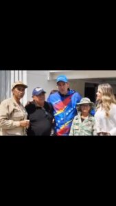 Marlene De Andrade Instagram - Familia todos a VOTAR en la Gran Consulta Nacional, participan desde los 15 años en adelante, VOTA por los proyectos a ejecutar en tu comunidad. #ConsultaPopular2024 @movimientofuturoven 🇻🇪🙏🏻🙏🏻🙏🏻