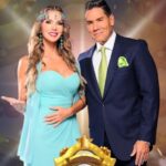 Marlene De Andrade Instagram - No te pierdas hoy a las 7:00 p.m. @cantanlosconsentidos por @tves_aldia en una gala con sabor a nuestra amada Venezuela 🇻🇪❤️❤️‍🔥 Junto al animador #1 de Hispanoamérica @winstonvallenilla @vallenillawinstonoficial Fotografía: @jacksonjavierfotografia Maquillaje y estilismo: @kikaviloria @nochedenoches.ve Accesorios: @raniasumalla