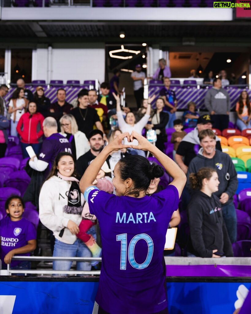 Marta Instagram - Another magical Marta night in Orlando 🫶
