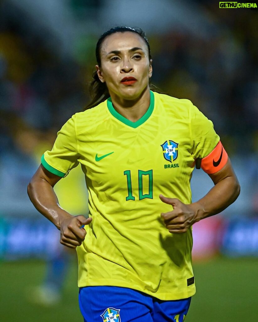 Marta Instagram - 1️⃣2️⃣3️⃣ gols da Rainha Marta! 👑 📸 Nayra Halm / Staff Images Woman / CBF