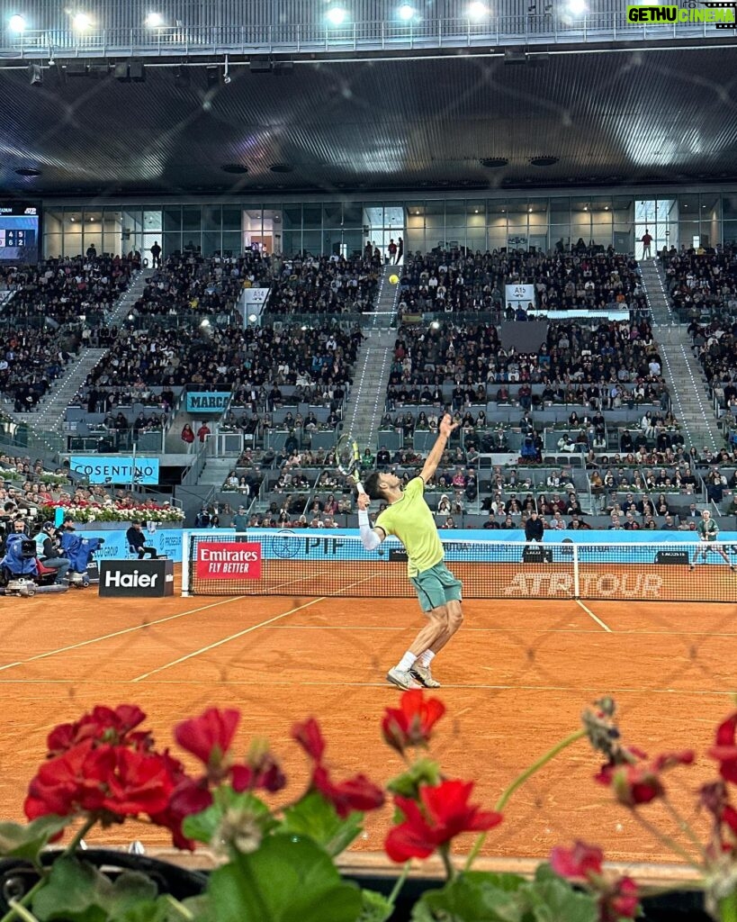 Marta Díaz Instagram - Día de tenis 🎾🫶🏼 sabor agridulce 🙃 pero siempre apoyandote Carlitosss!