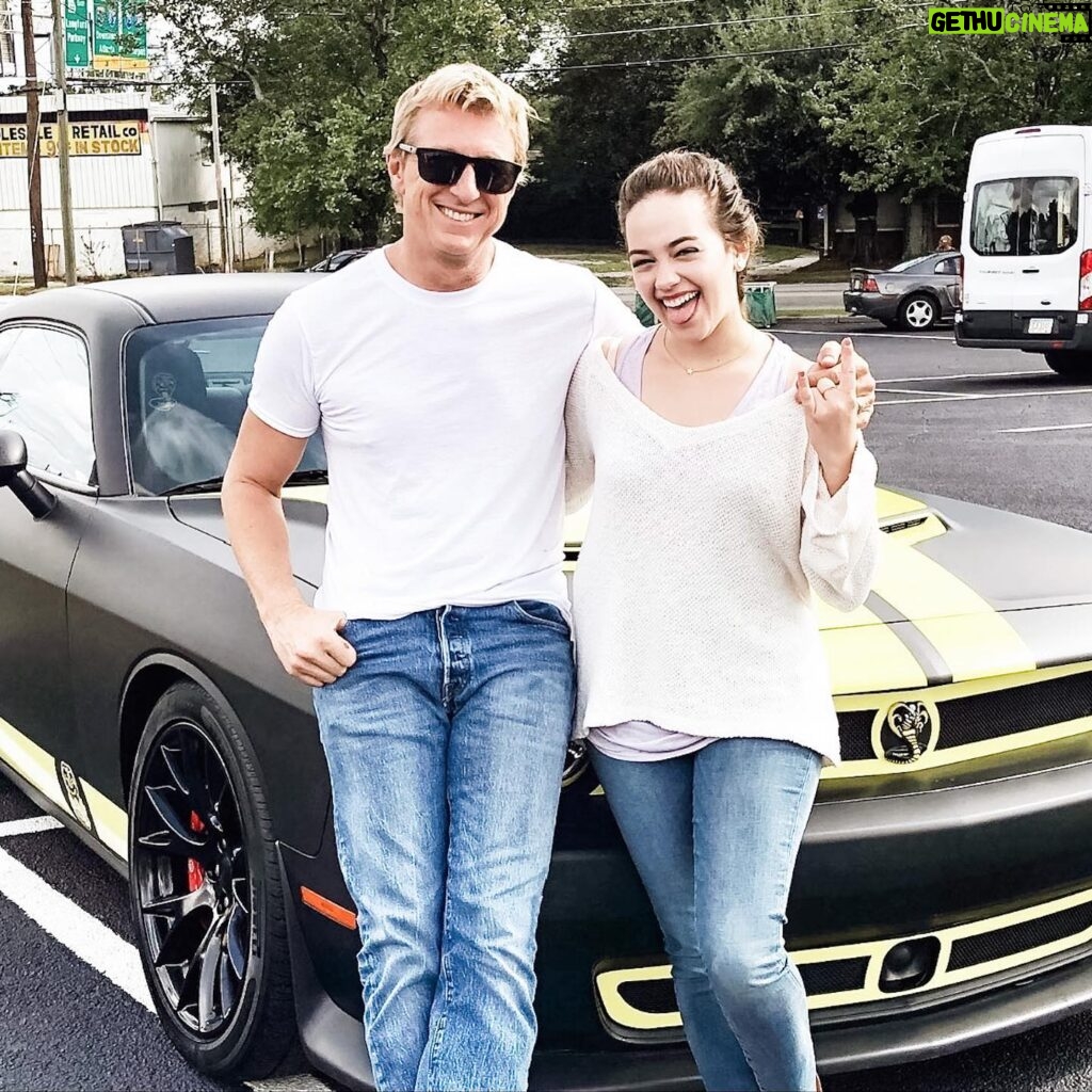 Mary Mouser Instagram - HAPPY BIRTHDAY, @william_zabka! I don’t usually hang with the Cobras, but if I did it would be to celebrate their badass Sensei! 👊😎 Hope you’re having an awesome day, and not partying quite as hard as Johnny Lawrence might! 😂