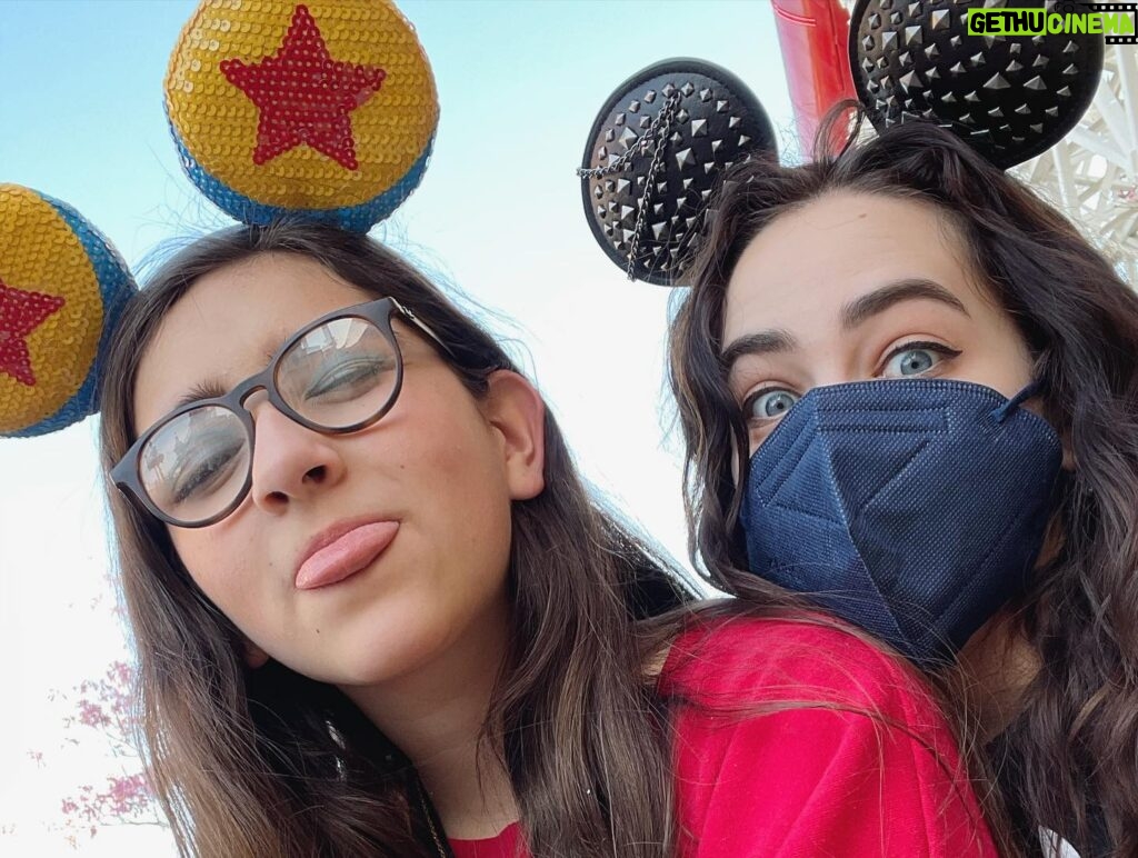 Mary Mouser Instagram - 3 things yesterday taught me: 1) Oshún is obsessed w piggyback rides. i nearly tripped and died too many times. 2) it’s Oshún’s world and we’re all just allowed to be here and 3) Disney with the right people is equally as chaotic as it is magical. [oh, and 4) Joey says I make too many lists 🙃]