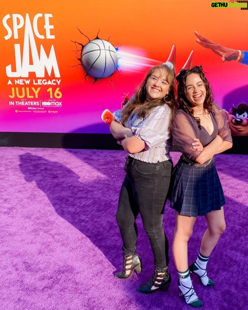 Mary Mouser Instagram - eh, bend the knee, doc. 🥕 #spacejamanewlegacy premiere yesterday was epic - @ashleymousermusic and I killed it at the character matching game… not so much at the pop-a-shot basketball game 😅 but had a 🏀 getting to blast off into the WB Server-verse & deff felt a little looney after all that fun 😜