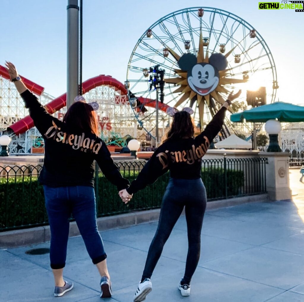 Mary Mouser Instagram - 💖 HAPPY BIRTHDAY TO MY BESTIE @INFINITEJAYY7 💖 I can’t wait to get back to our second home together (so many Disneyland adventures ahead) - but in the meantime here are some adorable throwbacks of us that made me MISS OUR TIMES SO MUCH! You’re the Sookie to my Lorelei for always 💖💖💖