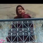 Maryam Amirjalali Instagram - چه رفتنهاکه‌می‌‌ ارزدبه بودن های پوشالی چه اغوشی، چه امیدی به این احساس توخالی؟ کبوترباکبوترمانده اماازسراجبار درایندنیای تودرتو، تودیگرازچه مینالی؟ یکی‌رادوست‌میداری که اودنبال غیرازتوست کجادیدی جهانی رابه این‌شوریده احوالی؟ کلاغ اخرقصه‌هنوزم‌مانده درراهست برای اخری زیبادگرپیداچه تمثالی ؟ بمان تنهاکه تنهائی به این تن ها شرف دارد چه رفتن ها که می‌ ارزدبه بودن های پوشالی !! روزعشق امروزی‌ مثلا مبارک 😔