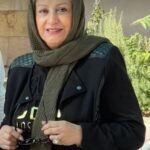 Maryam Amirjalali Instagram - بادرود فراوان به‌عزیزانی که‌ این مدت ازراه دورونزدیک احوالپرس من‌بودید خدارو شکر گذارم که‌باکمک اقای دکتر فعال عریز خیلی بهترم برای‌شما‌عزیران ودکترنازنینم ازخداوند سلامتی وموفقیت ارزومندم‌🙏💙💙💙💙