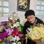 Maryam Amirjalali Instagram - شهرزاد‌‌عزیزم‌نازنین‌ بی نهایت ازگلهای‌زیبائی که برای‌من فرستادی‌بی نهایت ممنون وسپاسگزارم‌‌‌دوستت دارم‌تا‌بی‌نهایت‌💙 @shahrzadkamalzadeh . . . . #روزمادر #مریم_امیرجلالی #شهزاد_کمال_زاده #هنرمند #روززن #گل #گل_نرگس #عشق #flowers #mothersday