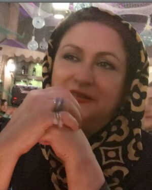 Maryam Amirjalali Instagram - دیگر برای داشتن  کسی
سماجت‌نمیکنم ۰۰۰۰
پرنده ای که‌سهم من نباشد
برایش قفس هم بسازم 
میرود ....!