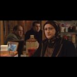 Maryam Amirjalali Instagram - به دنبال خوشبختی سکانس2 فیلم سینمابی/ به دنبال خوشبختی / کارگردان بهمن گودرزی / سال 1388 / ژانر کمدی درام / مریم امیرجلالی، پوریا پورسرخ، لیلا اوتادی، نادر سلیمانی، سپند امیرسلیمانی و محسن زهتاب . خلاصه داستان فیلم : عطا جوانی ساده دل و دلپاک است که به تینا علاقه دارد و می خواهد با او ازدواج کند. پدر تینا برای این وصلت شرط هایی تعیین کرده و به عطا مهلت داده که در زمانی مشخص خواسته های او را برآورده کند. مهلت عطا رو به پایان است و در این میان سرو کله زنی به نام نصرت ( مریم امیرجلالی ) در زندگی اش پیدا می شود… . @bahman.goudarzi @maryam_amirjalai @leilaotadii @sepandamirsoleimani . #مریم_امیرجلالی #سینما#بازیگری#به_دنبال_خوشبختی#بهمن_گودرزی#پوریاپورسرخ#لیلااوتادی#نادرسلیمانی#محسن_زهتاب#سپندامیرسلیمانی
