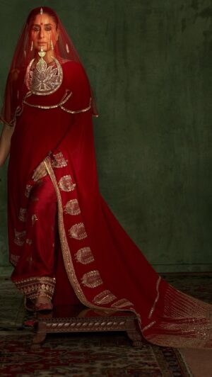 Masaba Gupta Instagram - Introducing our very first Masaba Bride, Kareena Kapoor Khan - a celebration of strength, independence, and individuality. Very rarely do you come across a face that is haunting, beautiful, memorable and makes you want to be as you are.

An ode to India’s regal history, blending seamlessly with contemporary designs. It is a tribute to the modern woman who wears her true self with pride, embracing every facet of her personality.

Showcasing a range of ensembles for all ceremonies of the wedding festivities, each piece from this collection narrates a unique story and carries a distinct emotion. 

Make every moment of your wedding picture perfect with the Patiala Portraits from the House Of Masaba.

#TheMasabaBride #HouseofMasaba