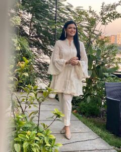 Masuma Rahman Nabila Instagram - Wearing @baariz.bd