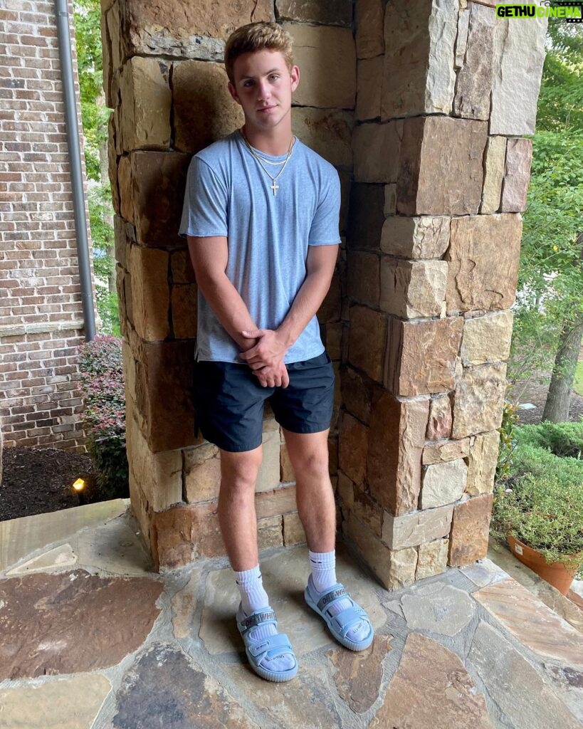 MattyB Instagram - what y’all doing tonight?