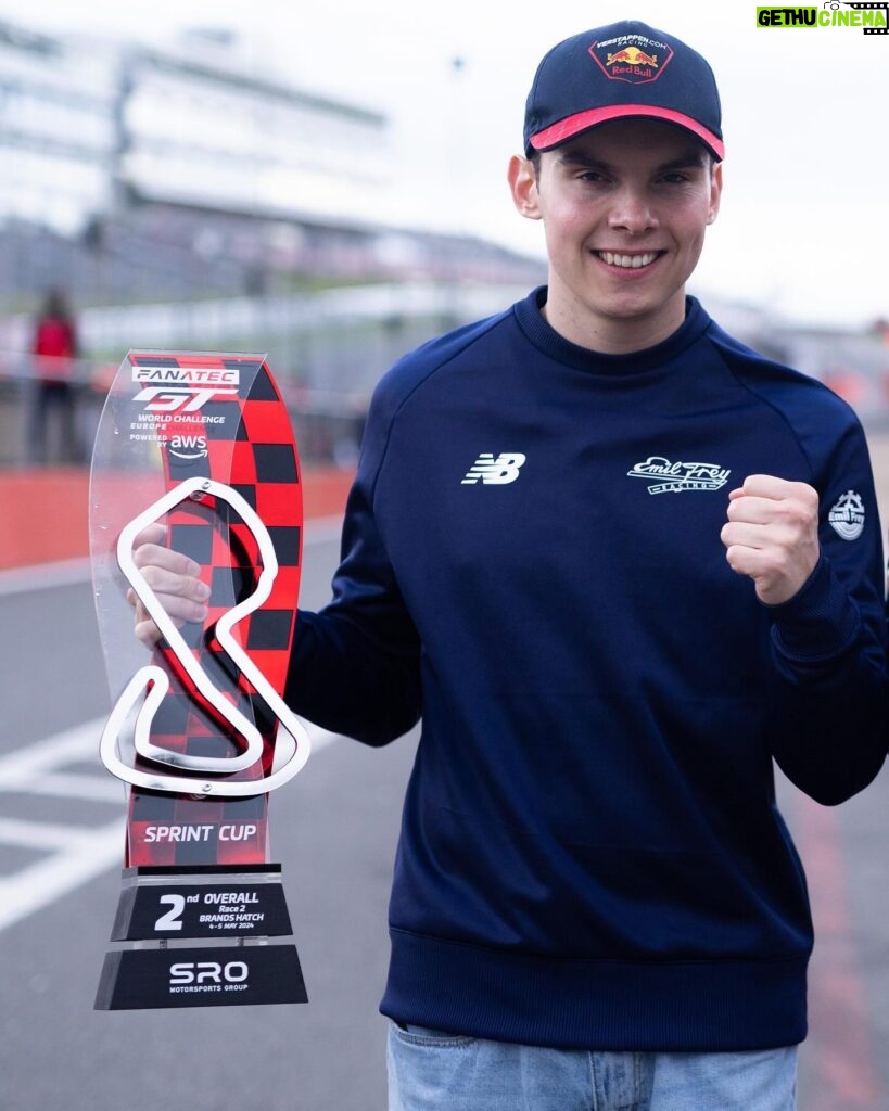 Max Verstappen Instagram - Thumbs up 👍 for Verstappen.com Racing 👏 Well done @v__thierry 🙌 P2 at Brands Hatch 💪 #GTWorldChEu