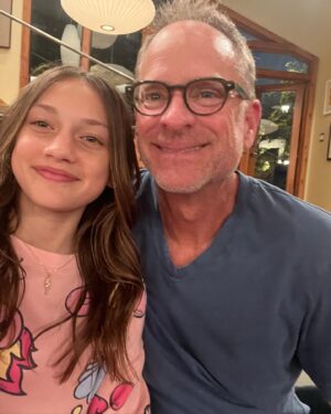 Maya Le Clark Instagram - Sadly this is the last day 😭🥹 hard to say goodbye!! Can’t wait for everyone to see #thethundermansreturn 🥳 I love all the people I work with - best crew ever!! Thank you so much to @kirakosarin and all of the producers for making one of my dreams for The Thundermans to come back!! And I love the cast so much - can we please keep going???? ⚡️💙 #paramountplus #nickelodeon #nationalsuperheroesday