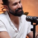 Mays Anber Instagram - من يستحق لقب مطرب العراق الأول؟؟ كتبولنا بالتعليقات.. واسمعوا رأي محبوب العراق الفنان علي ليو .. تابعوا الحلقة كاملة على قناتنا باليوتيوب الرابط في البايو .. @ali_leo_official ‎‏@maysanber ‎‏@alhadithy_ibrahim ‎‏@shahadsallam ‎‏@rabdigital_uae ‎‏@almajeed97 ‎‏ali_karsli #salfa_cast ‏‎#ميس_عنبر #سالفة_كاست #العراق #سالفة_cast ‏#podcast #iraq #baghdad #بودكاست
