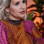 Mays Anber Instagram - من يستحق الدعم أكثر المرأة أم الرجل ؟؟ وهل هناك امرأة لا تستحق المساندة والدعم ؟!! شاركونا تجاربكم .. واسمعوا رأي الكاتبة والإعلامية العراقية سارة الصراف .. تابعوا الحلقة كاملة على قناة اليوتيوب الرابط في البايو .. ‏@alsarrafsarah ‏@maysanber ‏@alhadithy_ibrahim ‏@shahadsallam ‏@rabdigital_uae ‏@almajeed97 @ali_karsli2 #salfa_cast ‏‎#ميس_عنبر #سالفة_كاست #العراق #سالفة_cast ‏#podcast #iraq #baghdad #بودكاست
