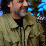 Mays Anber Instagram - من هي أفضل حكومة عراقية من وجهة نظر هشام الذهبي ؟! @husham.althahabi تابعوا الحلقة كاملة على قناة اليوتيوب .. الرابط في البايو @maysanber @alhadithy_ibrahim @shahadsallam @rabdigital_uae @basselhamwipro @ali_karsli2 @almajeed97 #salfa_cast ‏‎#ميس_عنبر #سالفة_كاست #العراق #سالفة_cast ‏#podcast #iraq #baghdad #بودكاست