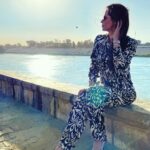 Mays Anber Instagram - شعور هاي الكعده ماينوصف 💚اشتاقيت البغداد وناسها هوووواية …. والي يريد يعرف كواليس صورةً😁🤪يشوف الستوري هههههههه Baghdad, Iraq