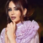 Mays Anber Instagram - شلوونكم وشلون رمضان وياكممممم طمنوني ؟؟🥰اني كلشش احبه الاجواء والروحانيات وهذا الفوتوسشن المخيف ابدعت @alhadithy_ibrahim 👏 الفستان الرمضاني تصميم رغد شبر @styleme.2019